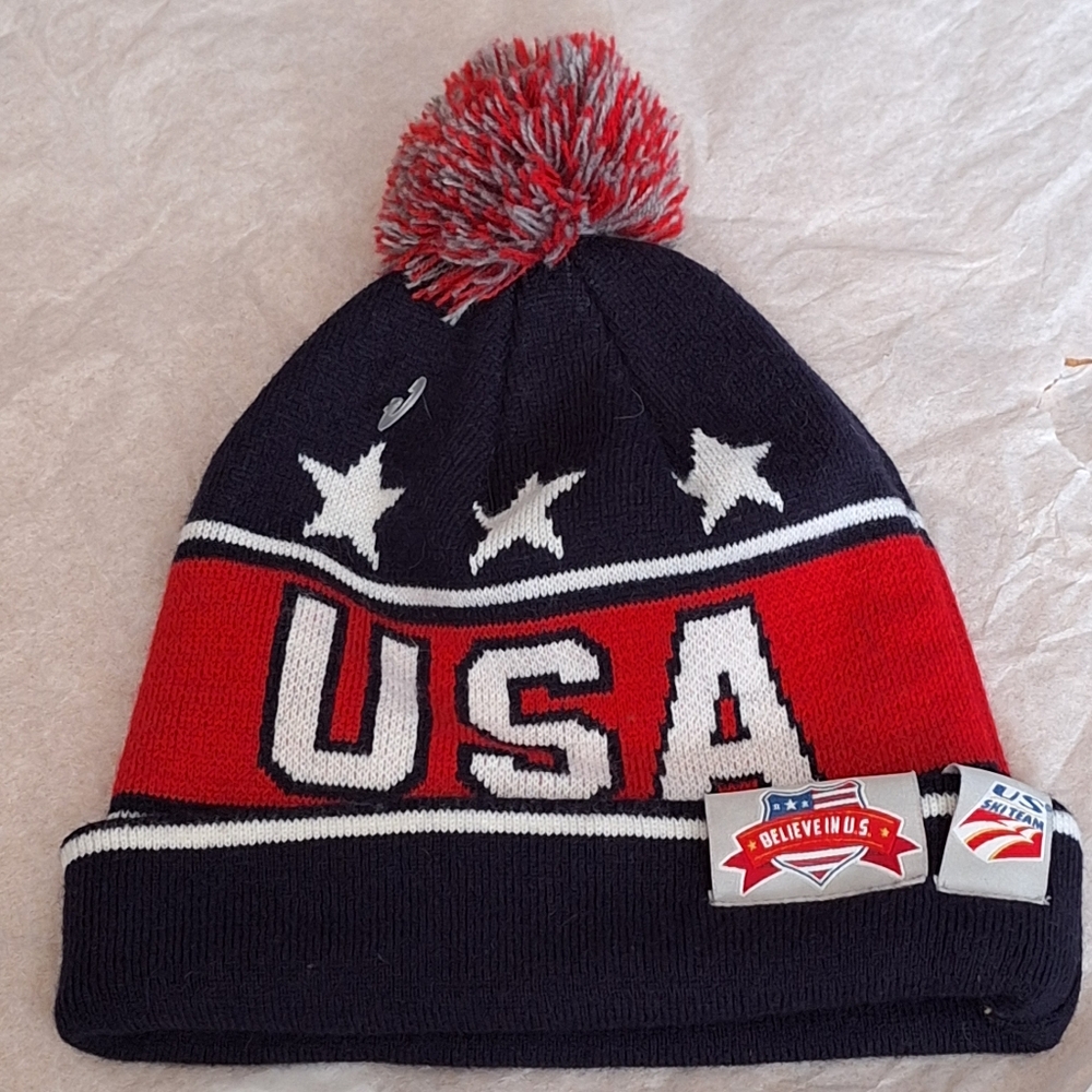 USA ADULT WINTER UNISEX HATS!